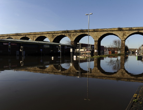 kirkstall road viaduct flood